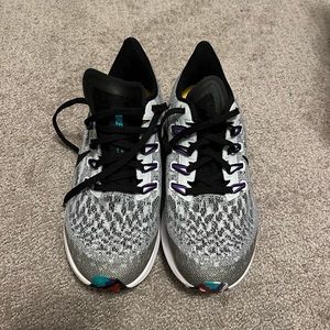 Nike Pegasus Zoom sneakers